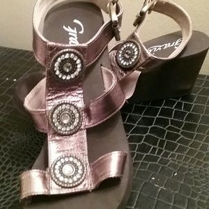 Grazie ankle strap sandals